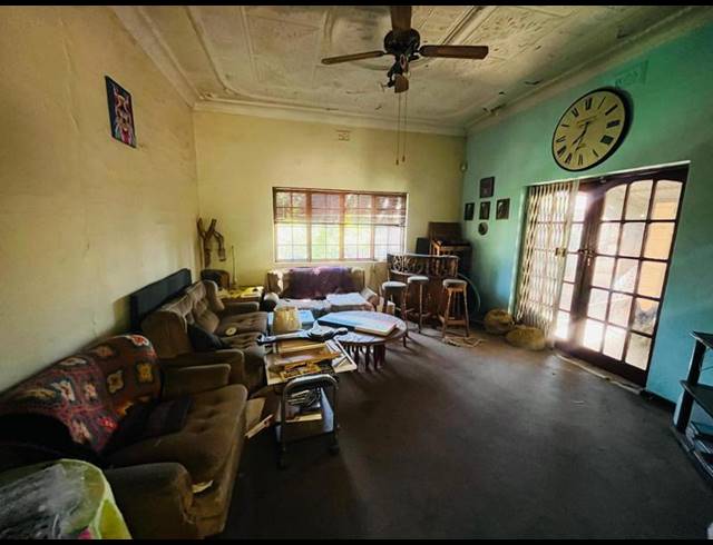 4 BEDROOM HOUSE FOR SALE IN BOKSBURG SOUTH